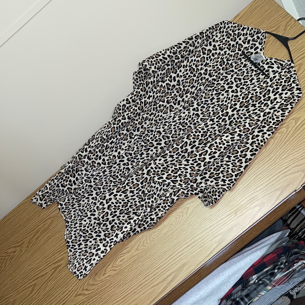 Leopard print kimono